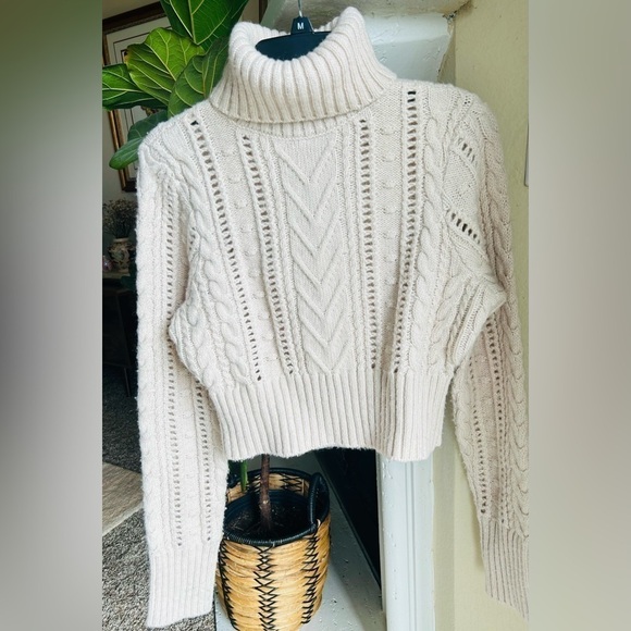 Rag & Bone Elizabeth Cable Turtleneck in Ivory - Picture 10 of 13